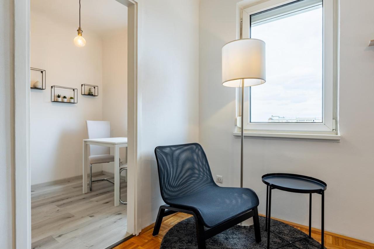 New With A View - Modern Studio Vídeň Exteriér fotografie